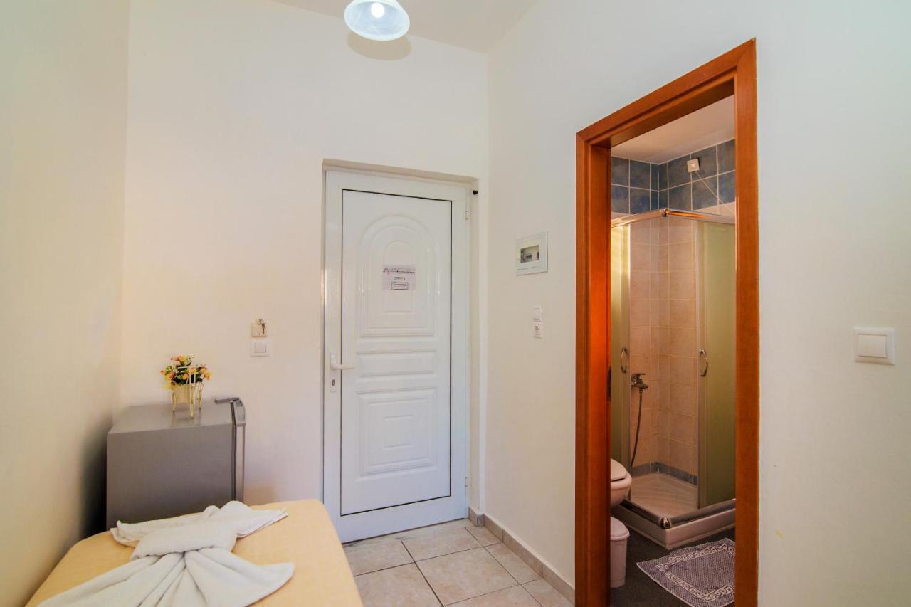 Playa Bay Hotel Zakynthos ลากานาส ภายนอก รูปภาพ